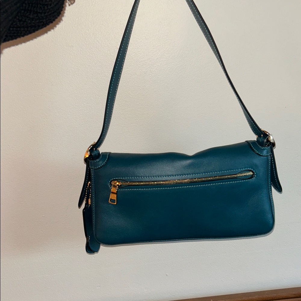Coach Etta Small Flap Shoulder Bag, NWT! Two straps for shoulder and crossbody! - Picture 5 of 16